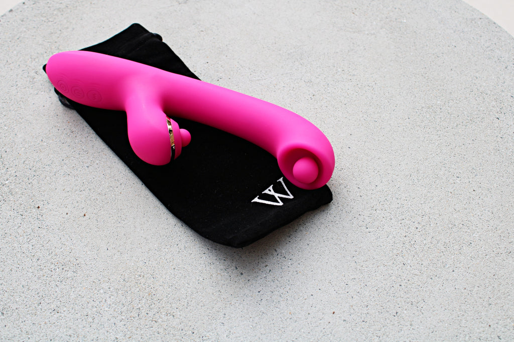 Vibrating Balls Massager - The Aria | V For Vibes