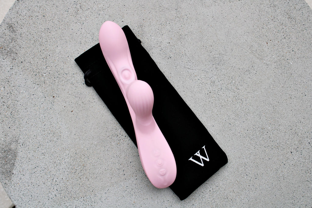 Sucking Vibrator - Rabbit Tapping G-spot Vibrator | V For Vibes