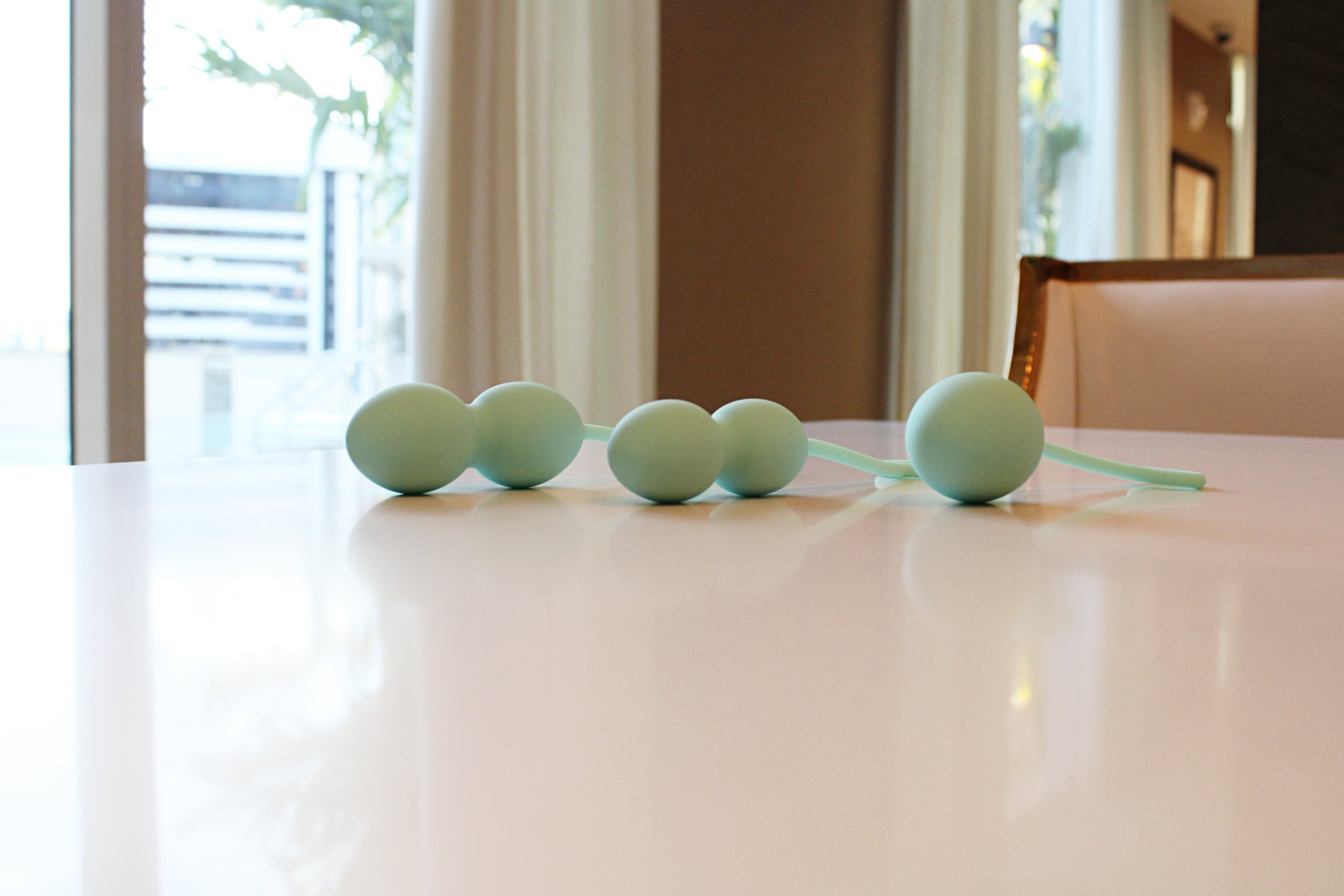 Kegel Balls & Ben Wa Balls | V FOR VIBES